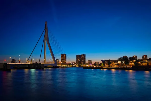 Erasmusbrücke, Rotterdam, Niederlande — Stockfoto