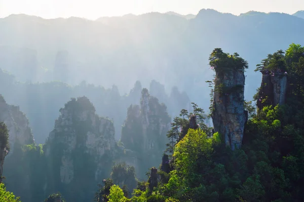 中国张家界山脉 — 图库照片