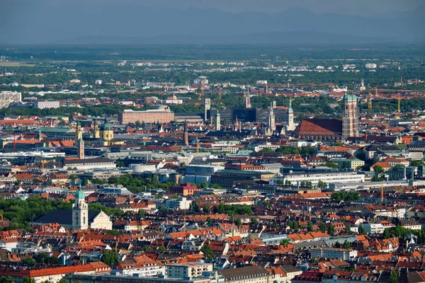 Luchtfoto van München. München, Beieren, Duitsland — Stockfoto