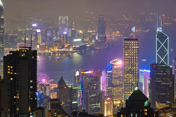 Hong Kong wolkenkrabbers skyline stadsgezicht — Stockfoto