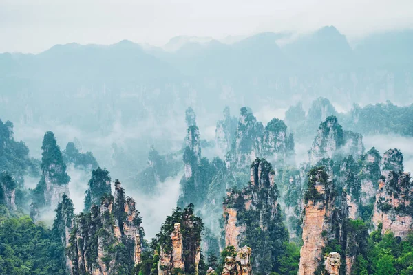 Zhangjiajie bergen, China — Stockfoto