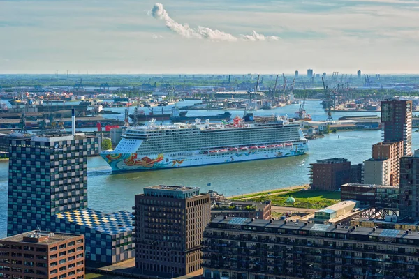 Widok miasta rotterdam — Zdjęcie stockowe
