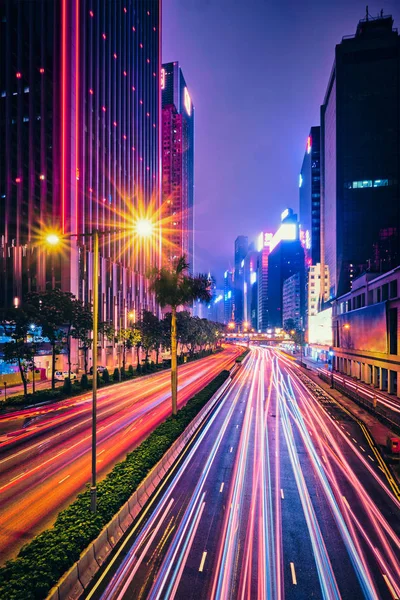 Trafic routier à Hong Kong la nuit — Photo