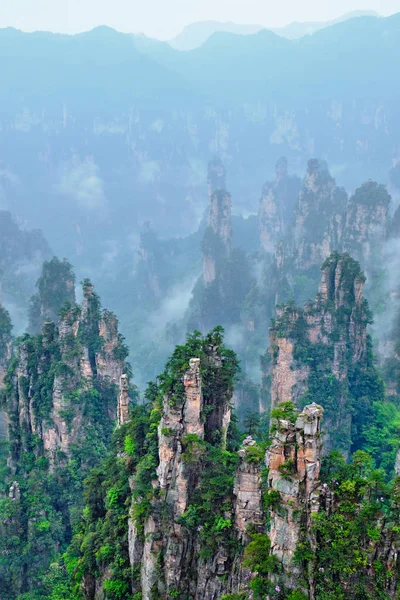 Montañas Zhangjiajie, China — Foto de Stock