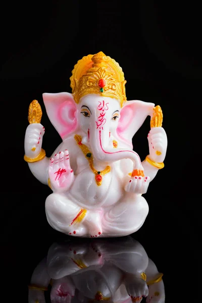 Estátua de ganesha em branco — Fotografia de Stock