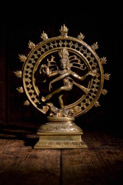 shiva nataraja - dans tanrısı heykeli