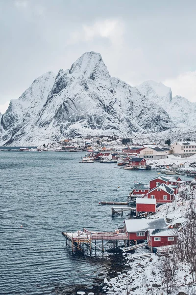 Rybářská vesnice Reine, Norsko — Stock fotografie