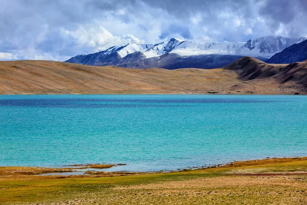 Himálajské jezero Kyagar Tso. Ladaku, Ladakh — Stock fotografie