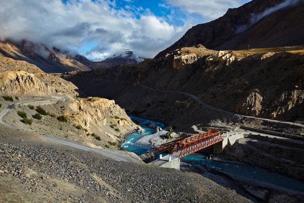 Spiti Nehir Himalayalar Üzerinden Günbatımı Üzerinde Köprü Spiti Valley Himachal — Stok fotoğraf