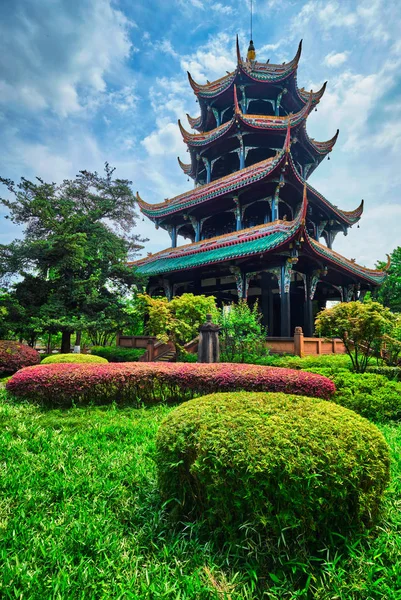 Pavilhão de Wangjiang no parque de Wangjianglou. Chengdu, Sichuan, China — Fotografia de Stock