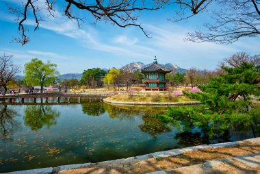 Hyangwonjeong köşk, Gyeongbokgung Sarayı, Seoul, Güney Kore