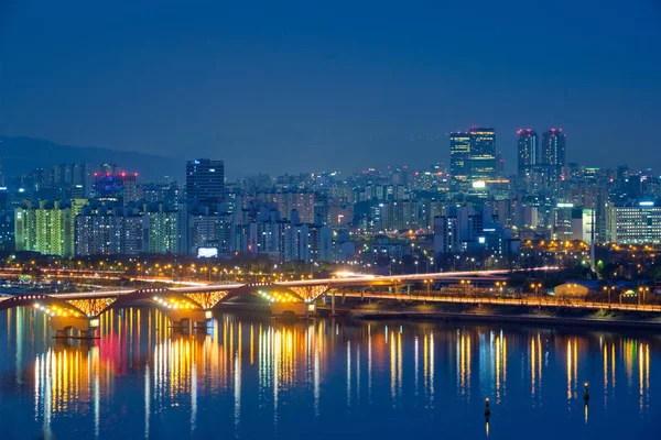 Wgląd nocy Seulu, Korea Południowa — Zdjęcie stockowe