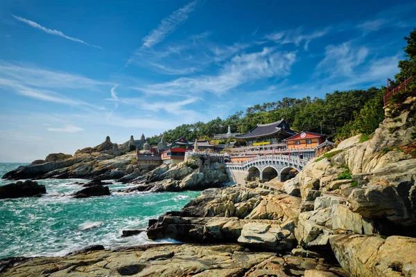 Haedong Yonggungsa Temple. Busan, South Korea — Stock Photo, Image