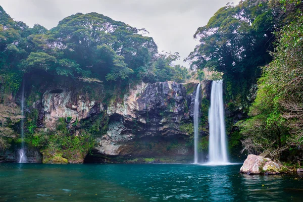 Cheonjiyeon fall, Jeju Island, South Korea — стокове фото