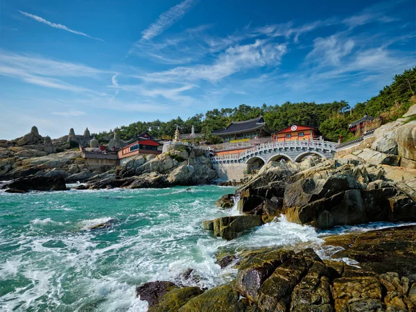 Haedong Yonggungsa-tempelet. Busan, Sør-Korea – stockfoto