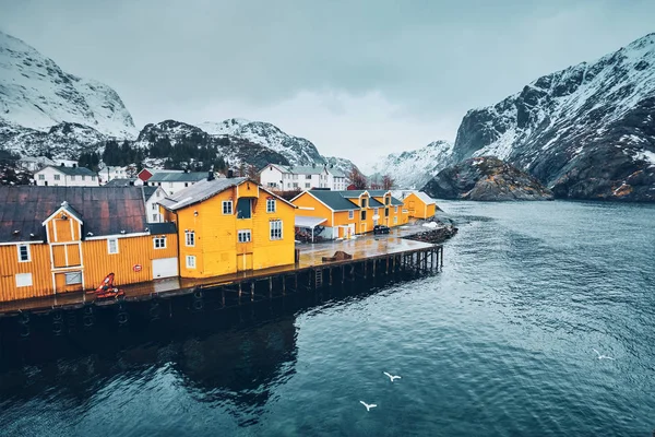 Pueblo pesquero de Nusfjord en Noruega — Foto de Stock