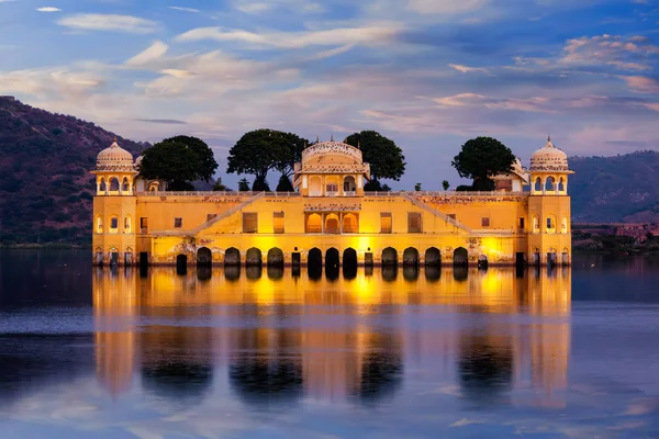 Palácio de Água Jal Mahal. Jaipur, Rajasthan, Índia — Fotografia de Stock