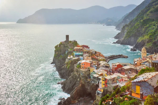 Wieś Vernazza, Cinque Terre, Liguria, Włochy — Zdjęcie stockowe