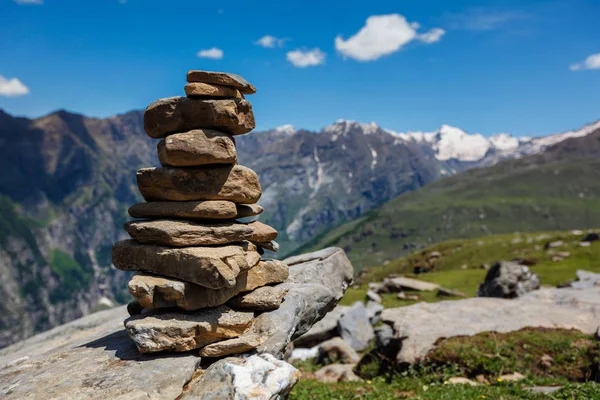 Cairn di pietra in Himalaya — Foto Stock