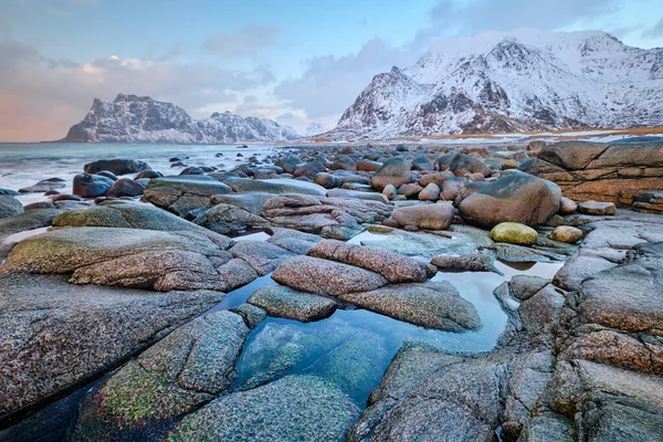 Fjordstrand in Norwegen — Stockfoto