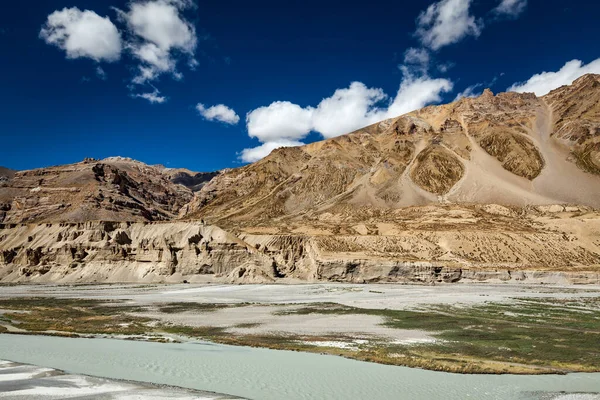 Himálajská krajina v Himálajích — Stock fotografie