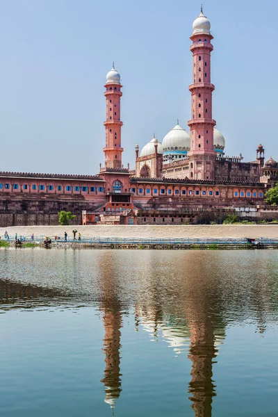 Taj-ul-Masajid a maior mesquita da Índia. Bhopal, Índia — Fotografia de Stock