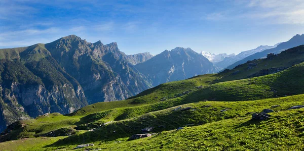 Panorama van de bergen van de Himalaya — Stockfoto