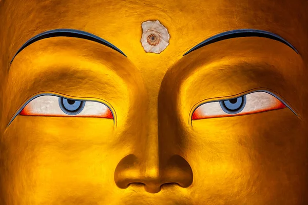 Maitreya Bouddha visage de près, Ladakh — Photo