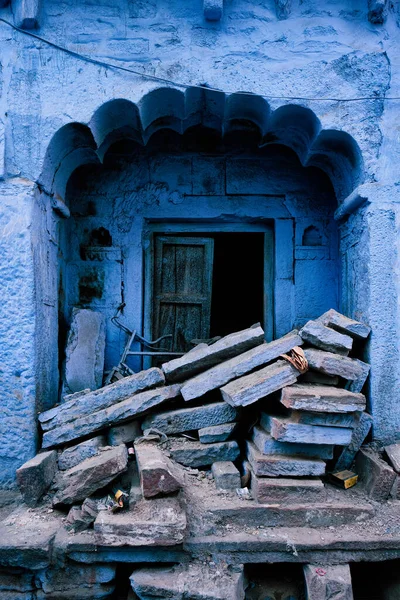 Casas azuis nas ruas de de Jodhpur — Fotografia de Stock