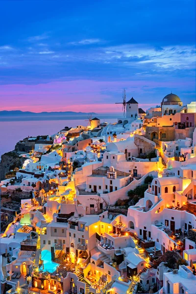 Berömd grekisk turistdestination Oia, Grekland — Stockfoto