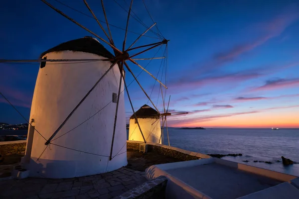 Traditional greek windmills on Mykonos island at sunrise, Cyclades, Greece — Stock Photo, Image