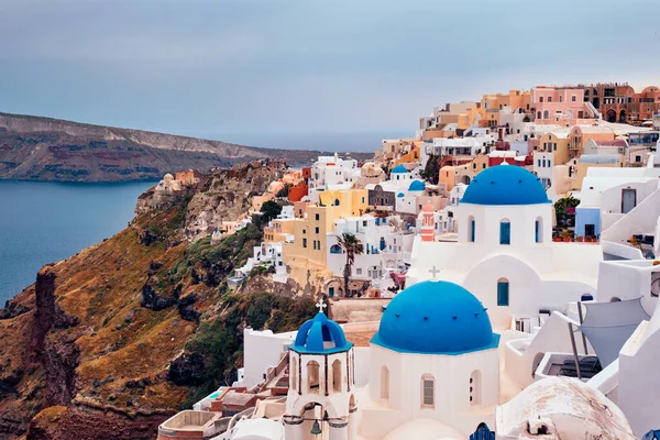 Famous greek tourist destination Oia, Greece — Stock Photo, Image