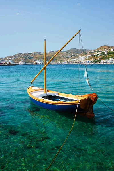 Greek fishing boat in port of Mykonos — Stock Photo, Image
