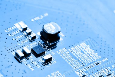 Elektronik devre kartı kapanıyor.