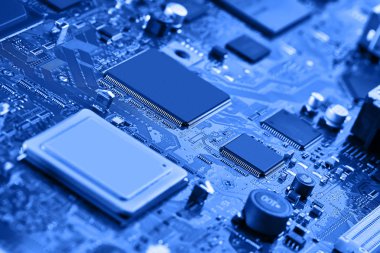 Elektronik devre kartı kapanıyor.