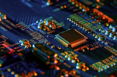 Elektronik devre kartı kapanıyor.