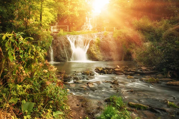 High mountain waterfall — Stock Photo, Image