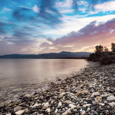 Denizde gün doğumu