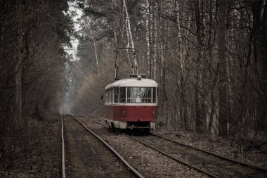 Klasik kırmızı tramvay