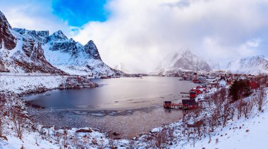 Reine Köyü Panoraması