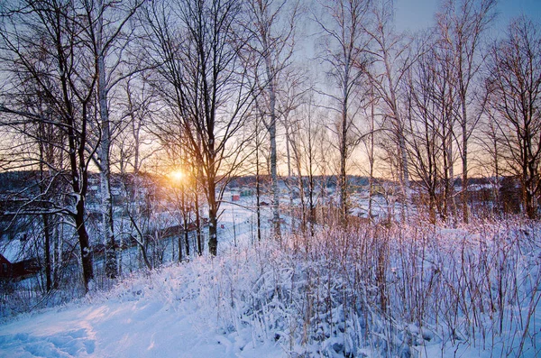 Zonsondergang in de winter van hill — Stockfoto