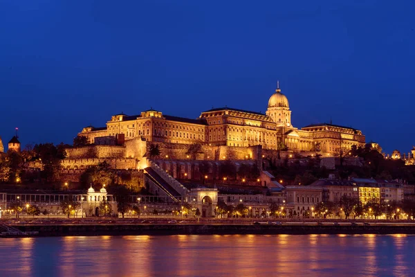 Budapest royal palace — Stock Photo, Image