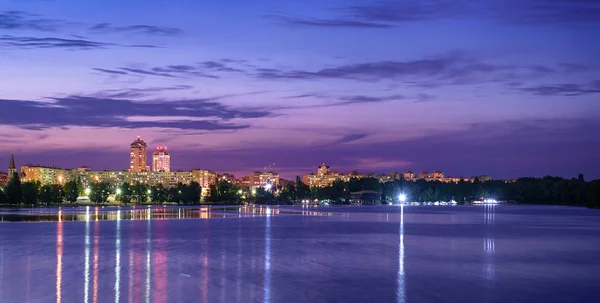 Night embankment with illumination — Stock Photo, Image