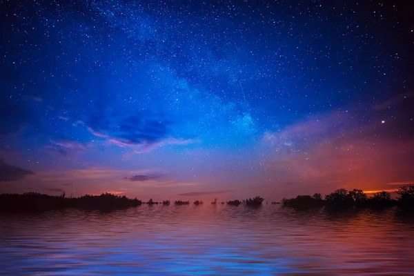 별과 물 — 스톡 사진
