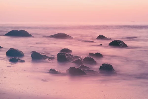 Amanecer en el mar —  Fotos de Stock