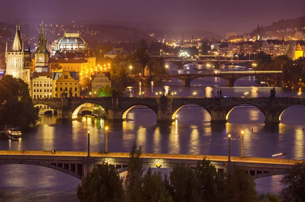 Praga de noche — Foto de Stock