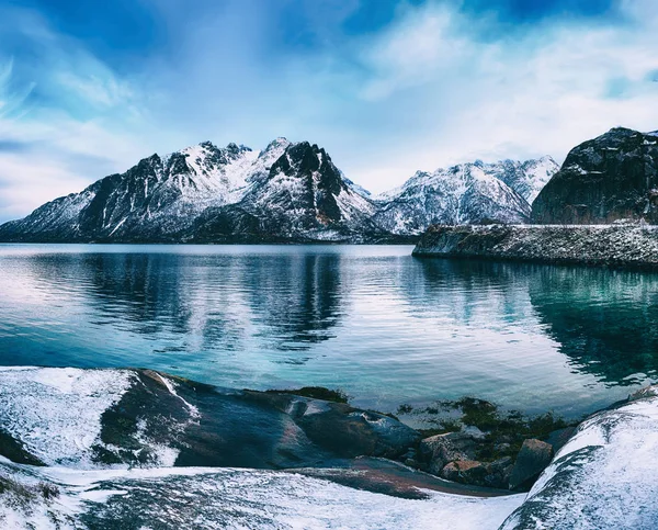 Vinter Norge sjö — Stockfoto