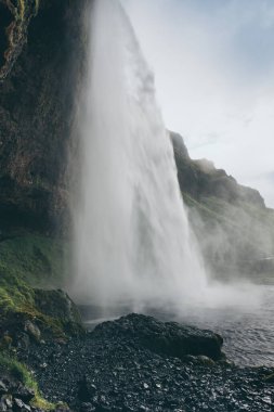 İzlanda 'da Şelale Seljalandsfoss