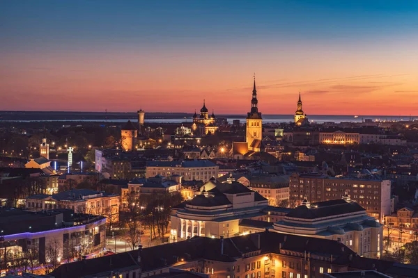 Tallinn vue au coucher du soleil — Photo