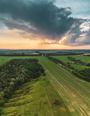 Kırsal yaz günbatımı